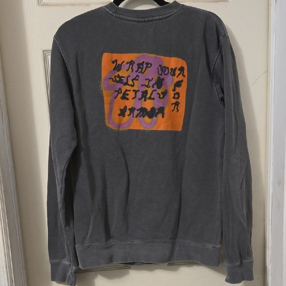 Hayley Williams (Paramore) Sweater - Picture 3 of 3